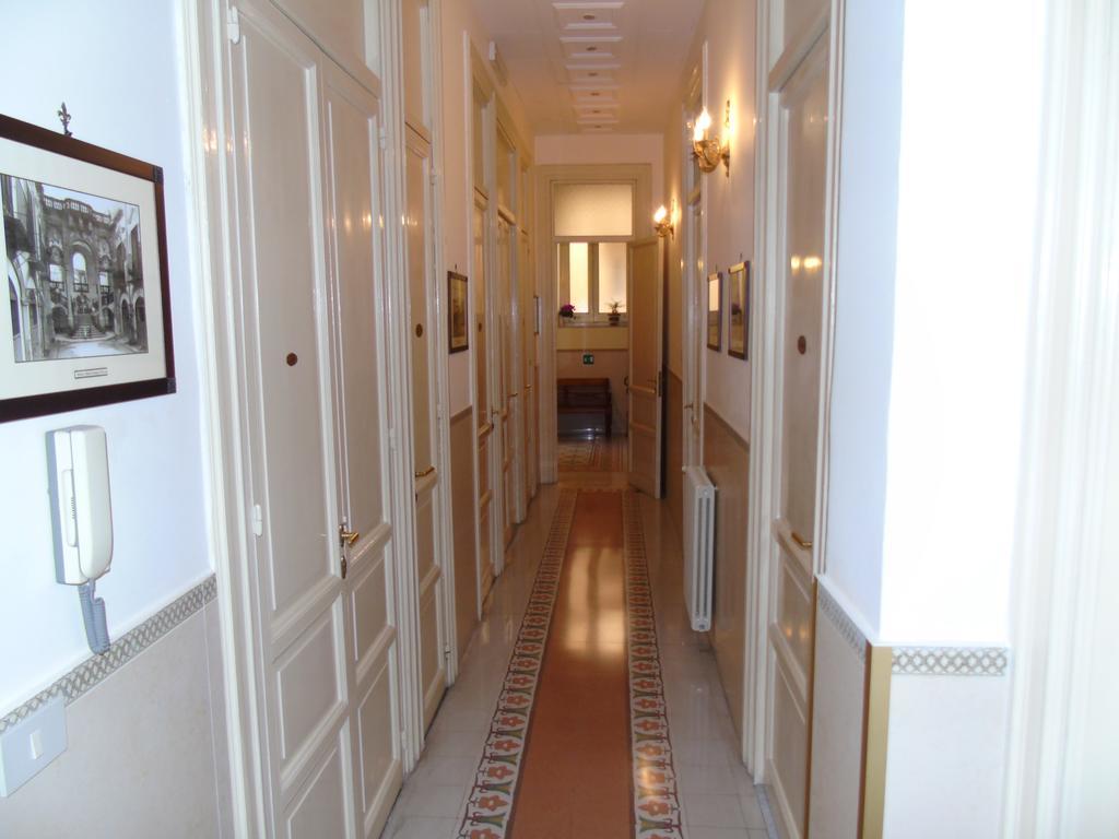 Albergo Cavour Palermo Exterior photo